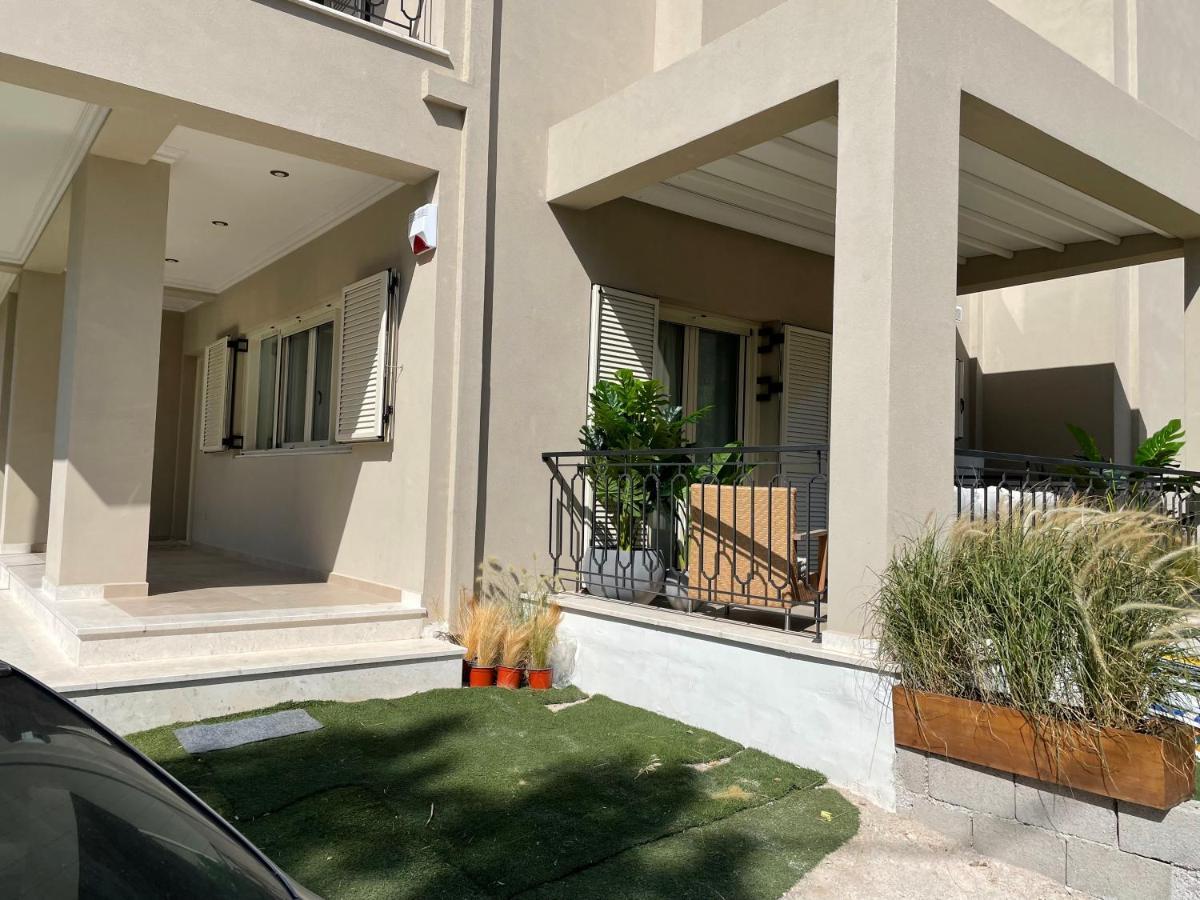 Kl Suites Lefkada - Feel At Home New Boho Apartment 400M From Beach Nidri Town Center Exterior foto